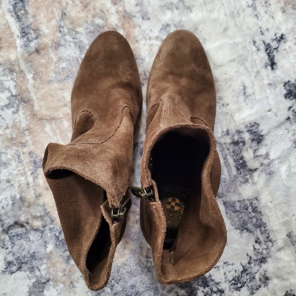 NWOT Franco Sarto Gianella Leather Suede Ankle Boots with heels Size 10. - Picture 7 of 9